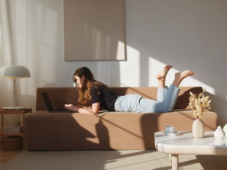 Elevate Your Home： Interior Design Tips and Tricks