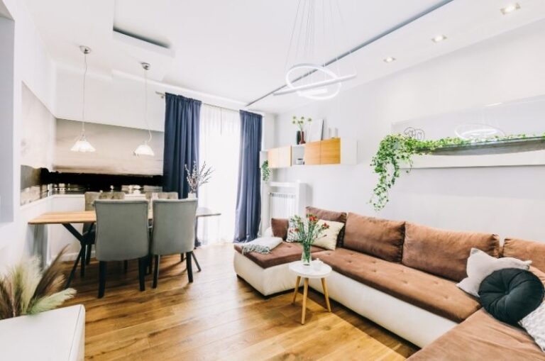 Choosing Between Co-living And Serviced Apartment For Rent In Hong Kong
